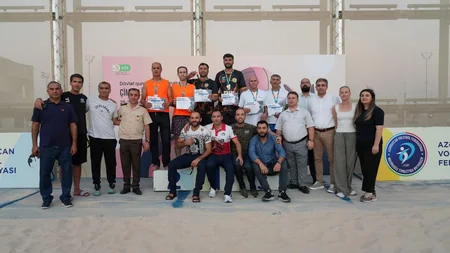 Dövlət qurumlarının əməkdaşları arasında çimərlik voleybolu üzrə yarış keçirilib