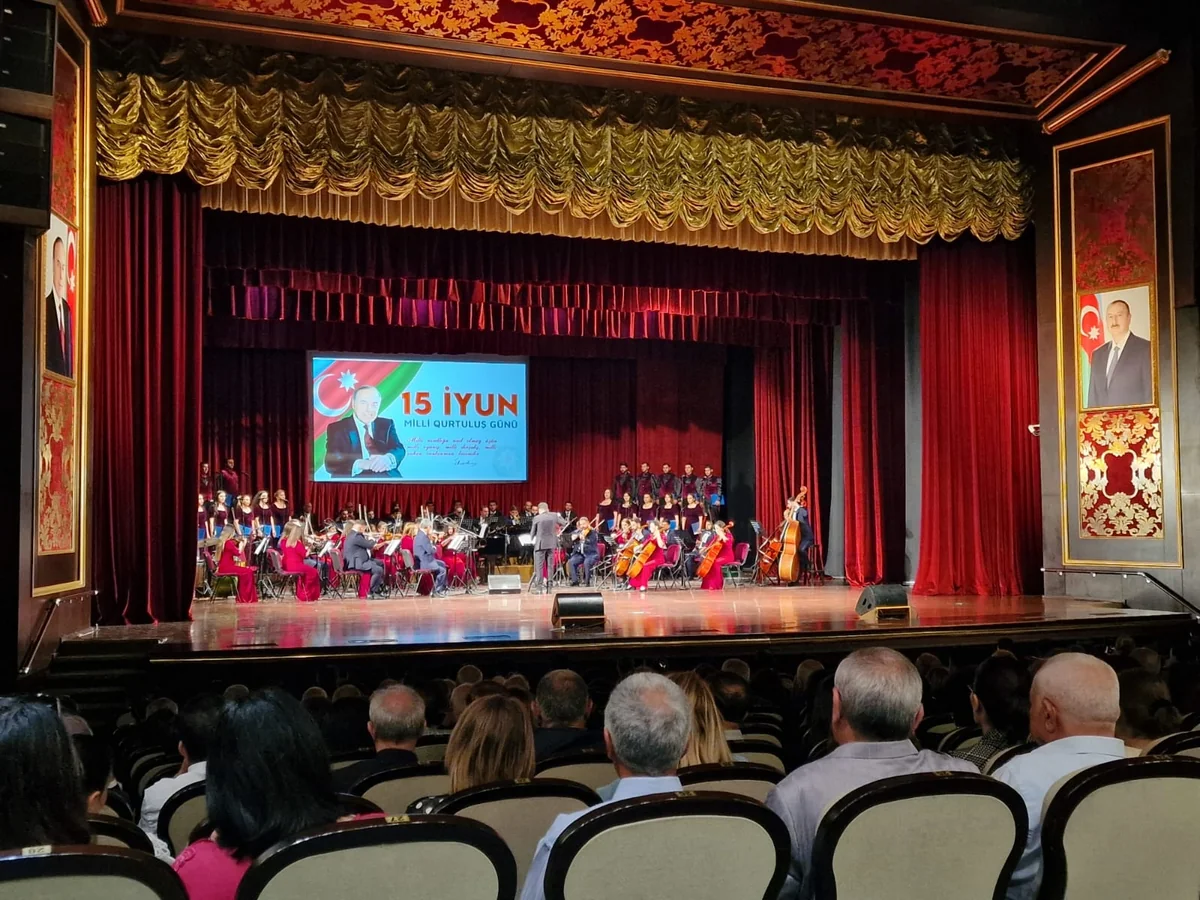 Naxçıvanda Milli Qurtuluş Günü münasibətilə konsert təşkil olunub - YENİLƏNİB