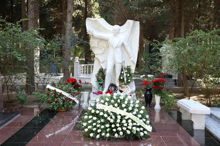 Bakıda Müslüm Maqomayevin xatirəsi anılıb