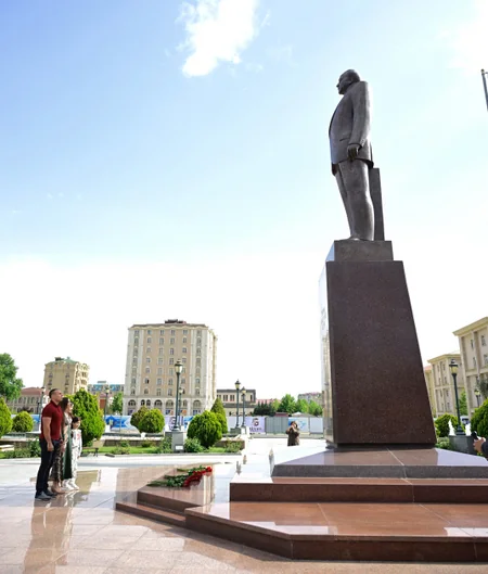 Лейла Алиева и Арзу Алиева посетили Нахчыван