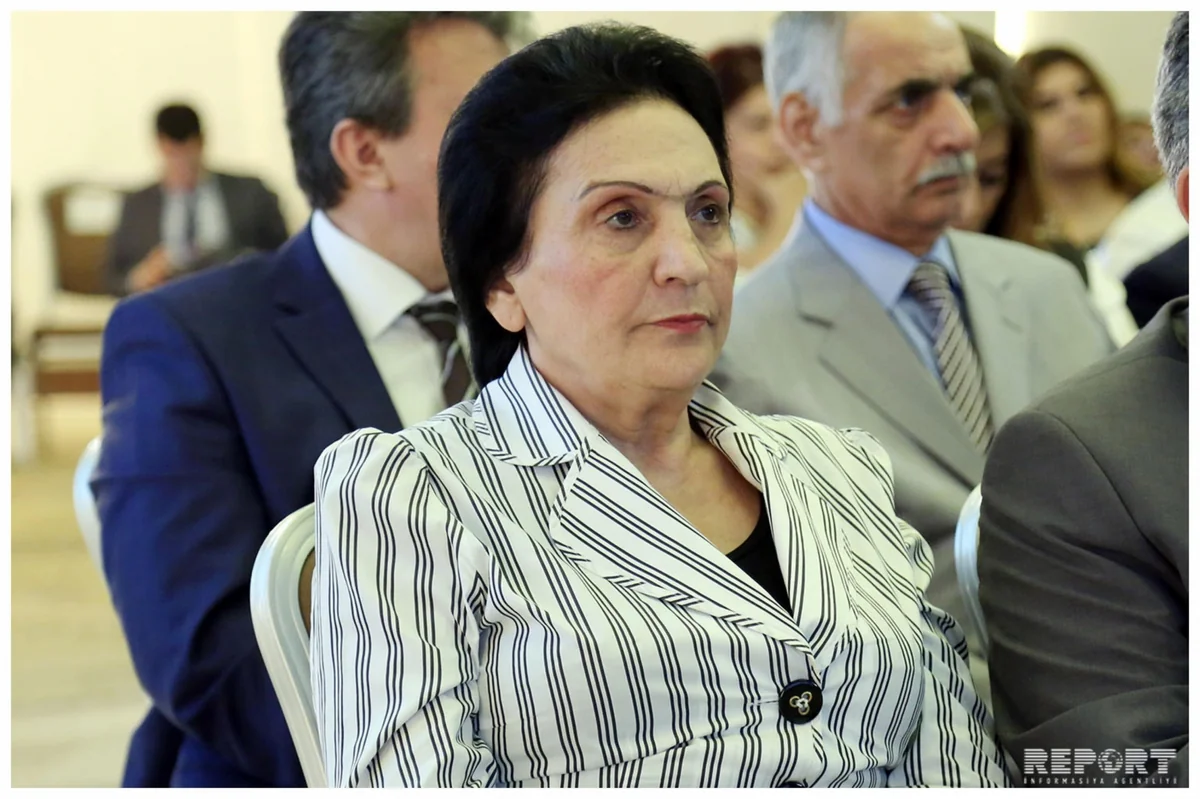 Barəsində məcburi gətirilmə qərarı çıxarılmış Nurlana Əliyevanın məhkəmədə iştirakı təmin olunmayıb