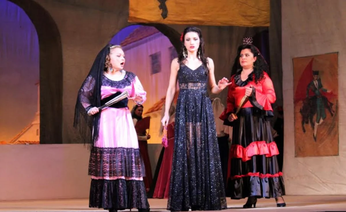 Rusiyanın Böyük Teatrının azərbaycanlı solisti Bakıda səhnəyə çıxıb