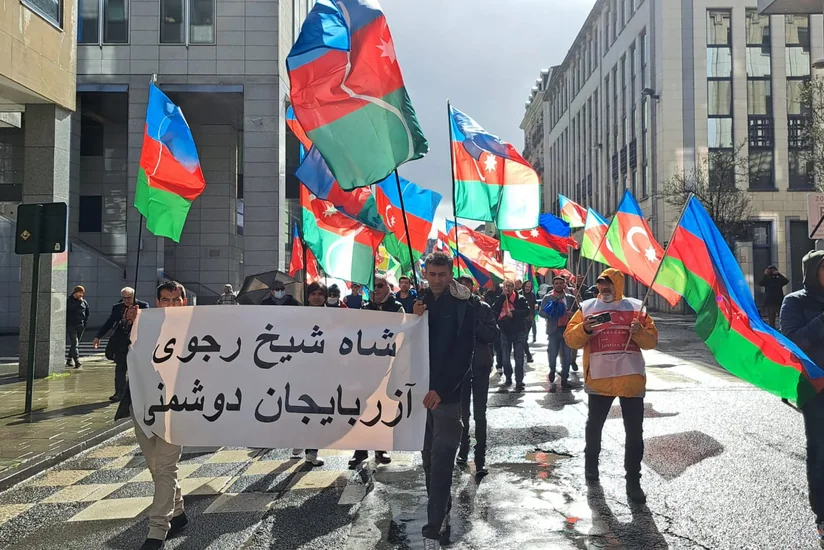Brüsseldə aksiya keçirən Güney azərbaycanlılar İranla bağlı bəyanat qəbul ediblər - YENİLƏNİB - VİDEO