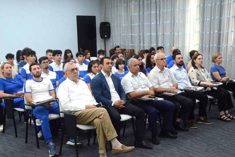 Azərbaycanı XVIII Avropa Gənclər Yay Olimpiya Festivalında təmsil edəcək idmançılarla görüş olub