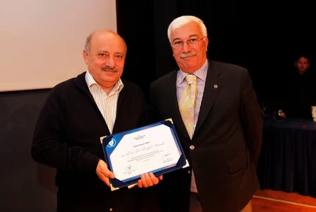 İzmir Yaşar Universitetinin professoru: Azərbaycanlı məktəblilərin də Beynəlxalq Riyaziyyat Olimpiadasında qızıl medal ala biləcəklərinə inanıram 