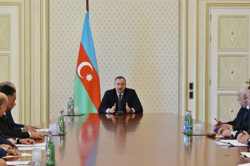 ​Prezident: Vəzifəli şəxslərin ailə üzvləri cinayət törədirlər