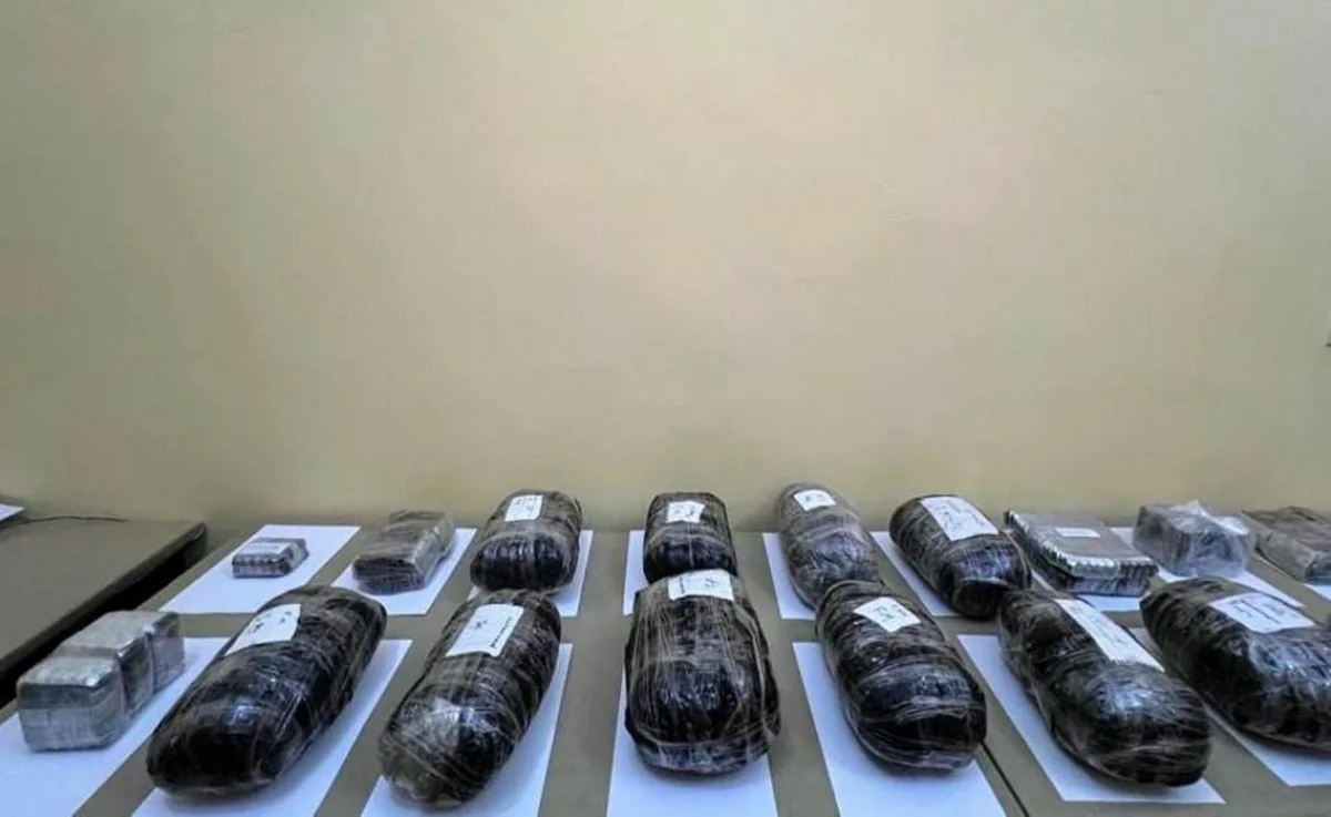 İrandan Azərbaycana 17 kq narkotik keçirilməsinin qarşısı alınıb