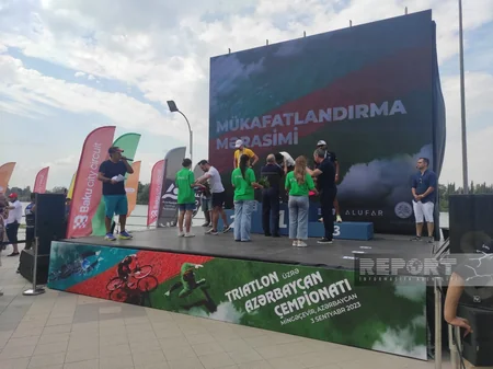 Triatlon üzrə Azərbaycan çempionatının mükafatlandırma mərasimi keçirilib