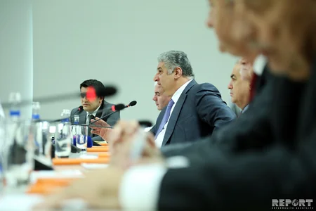 Cavid Qurbanov: Qızların voleybol oynaması gözəlliklərin birləşməsi deməkdir