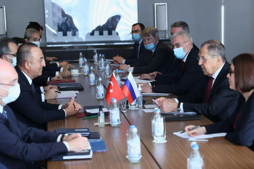 Главы МИД России и Турции подписали план консультаций до 2022 года