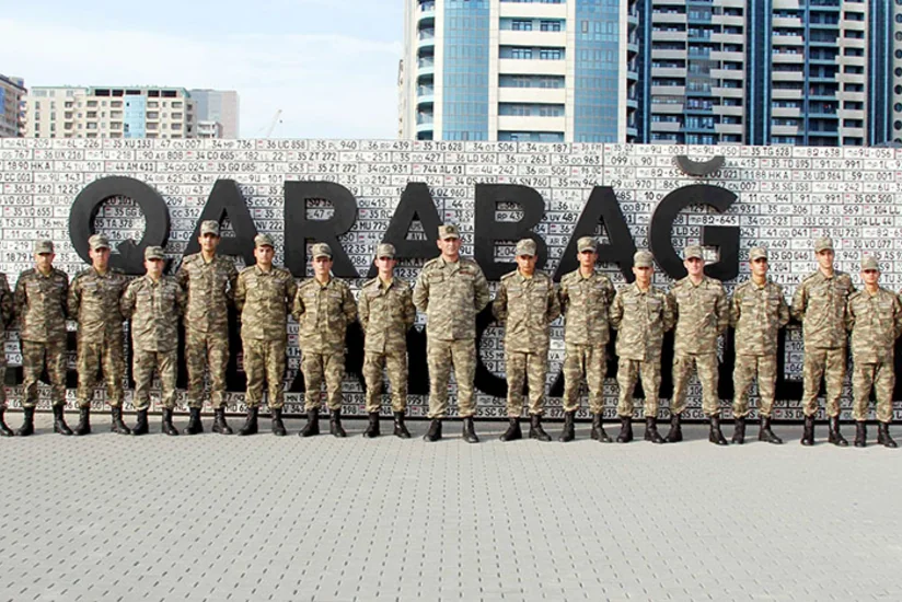 По случаю Дня Победы в Азербайджанской армии прошел ряд мероприятий