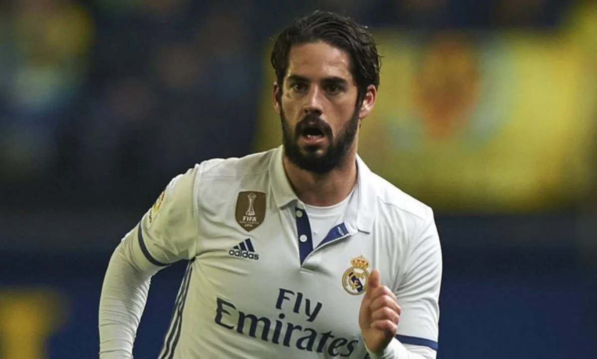 İspaniyalı futbolçu Real Madriddən ayrılacağına dair iddiaları rədd edib