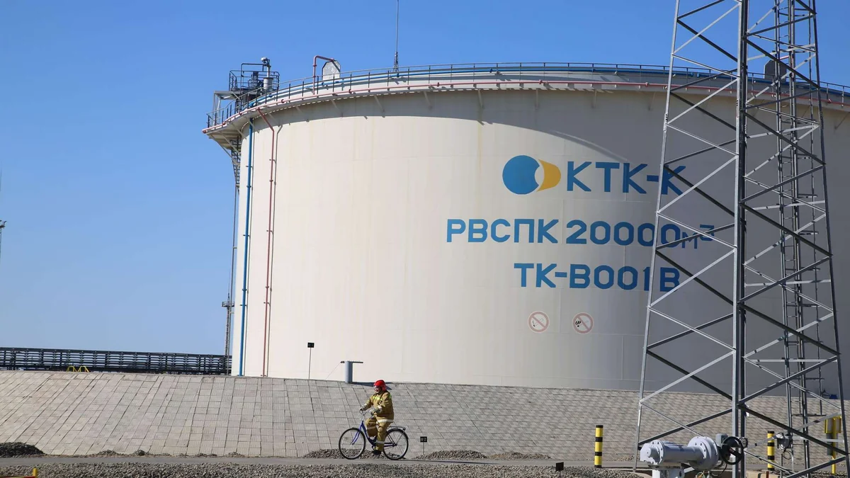 Казахстанский эксперт: Работа нефтепровода КТК может не возобновиться даже через месяц