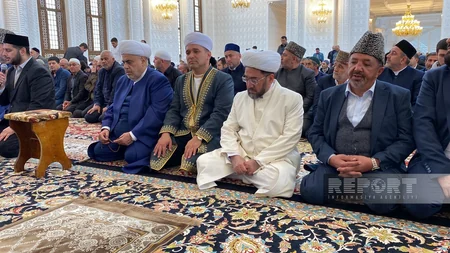 TDT-nin müsəlman dini liderləri Heydər məscidində Cümə namazı qılıblar