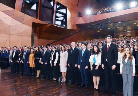 Prezident İlham Əliyev Azərbaycan Gəncləri Gününə həsr olunan respublika toplantısında iştirak edib - YENİLƏNİB-2