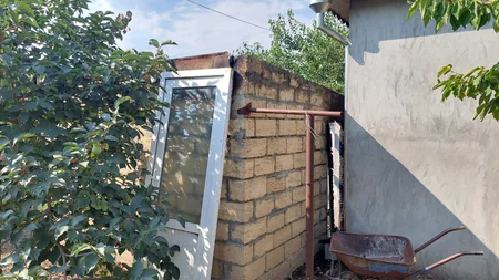 İsmayıllıda 50 yaşlı kişi qadının evini yandırıb