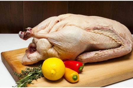 Azerbaijan resumes duck meat imports from Brazil