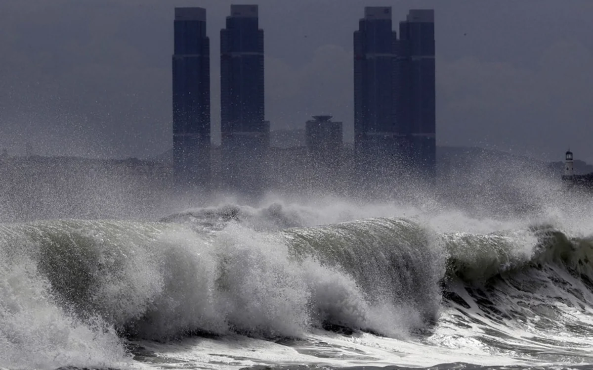 Yaponiyada tayfun nəticəsində ölənlərin sayı artıb