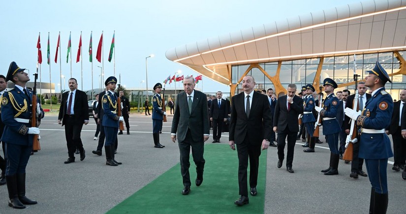 Rəcəb Tayyib Ərdoğanın Azərbaycana səfəri başa çatıb
