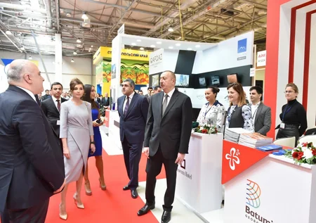 Prezident İlham Əliyev “AITF-2018” XVII Azərbaycan Beynəlxalq turizm və səyahətlər sərgisi ilə tanış olub - YENİLƏNİB - 2