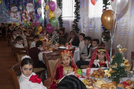 Heydər Əliyev Fondu sağlamlıq imkanları məhdud uşaqlar üçün bayram tədbiri təşkil edib