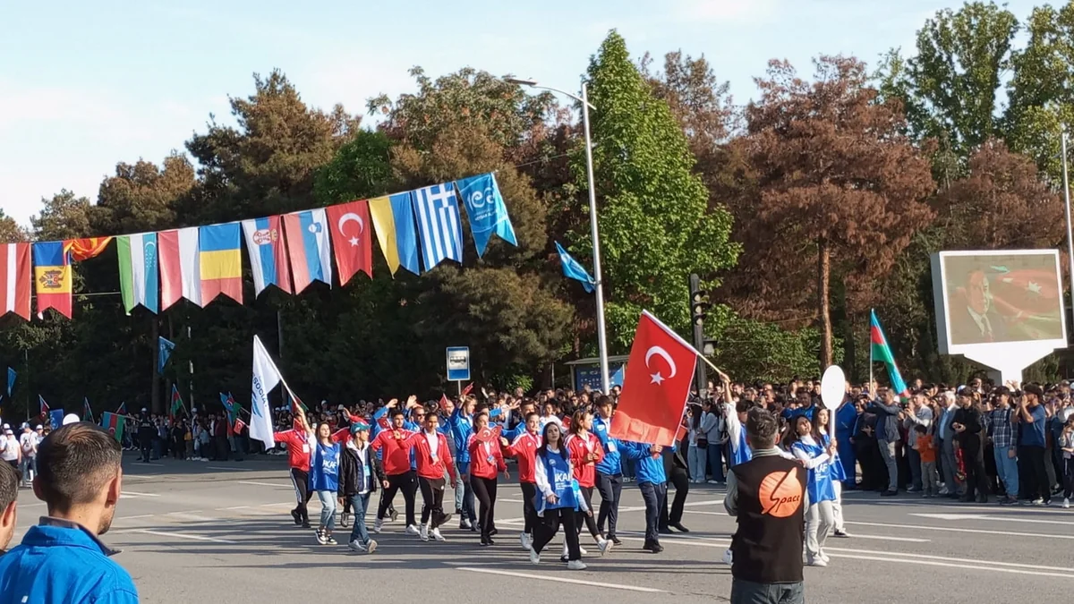 “Prezident Kuboku-2023” beynəlxalq reqatasında komandaların rəsmi paradı keçirilib - VİDEO