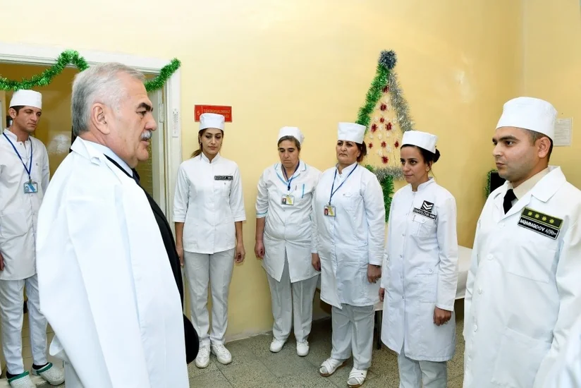 Naxçıvan Qarnizonunun Hərbi Hospitalına bayram sovqatı aparılıb - FOTO