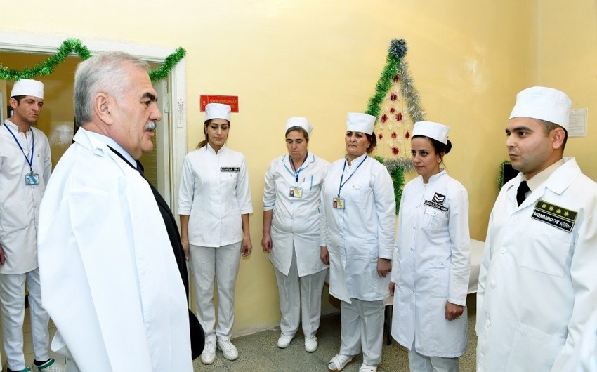 Naxçıvan Qarnizonunun Hərbi Hospitalına bayram sovqatı aparılıb - FOTO