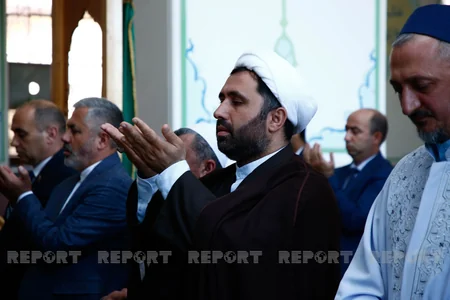 Allahşükür Paşazadə Tbilisidə camaat namazında iştirak edib