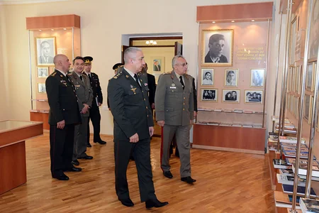 Подписан документ по сотрудничеству между военными академиями Азербайджана и Болгарии