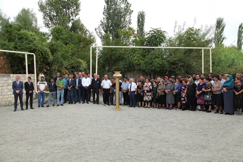 Ağdaşın Yenicə kəndi qazlaşdırılıb - VİDEO