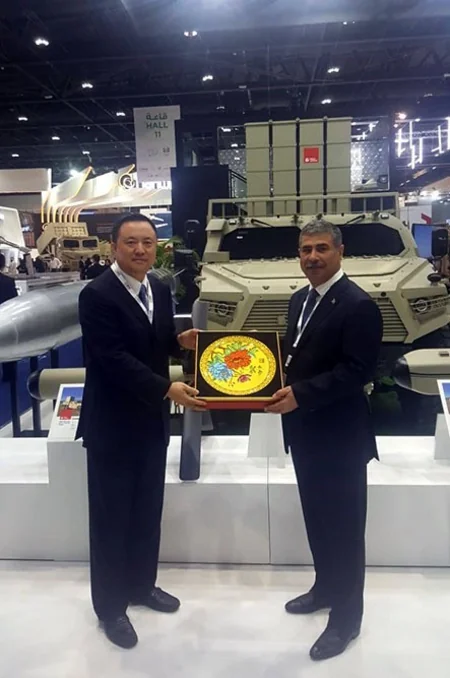 Azerbaijan Defense Minister attends IDEX-2019 International Defense Exhibition