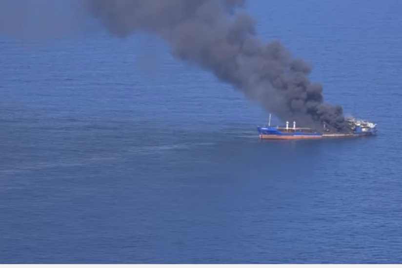На горевшем в Каспийском море российском танкере погиб один человек