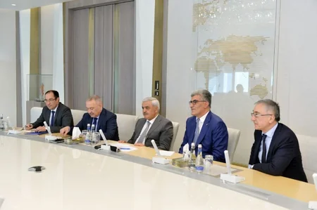 SOCAR prezidenti “Honeywell PMT” şirkətinin prezidenti ilə görüşüb