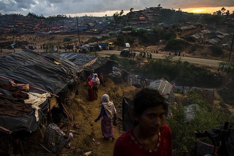Myanmar authorities demolished 16 mosques for a week in the state of Arakan