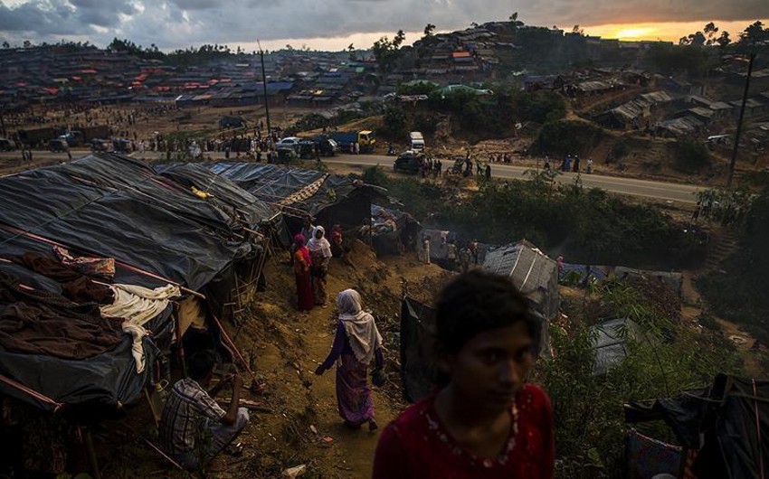 Myanmar authorities demolished 16 mosques for a week in the state of Arakan