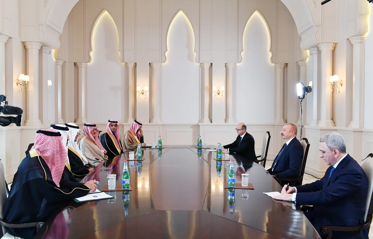 President Ilham Aliyev receives Saudi Arabia’s energy minister 