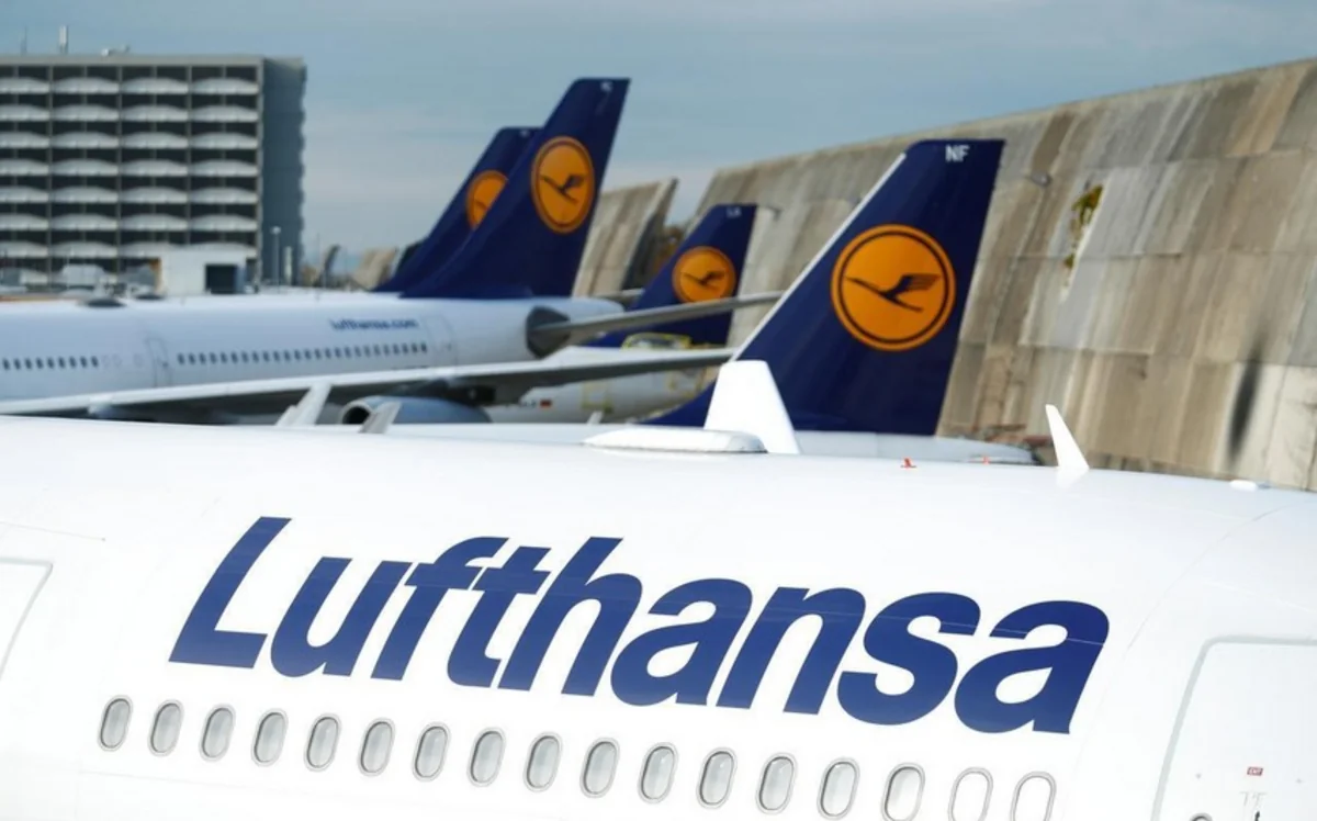 Lufthansa to cancel 1,000 flights due to strike by flight attendants