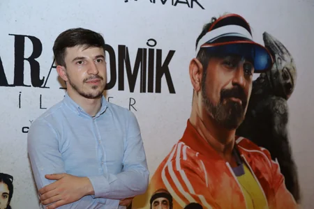 “CinemaPlus”da Cem Yılmazın iki filmi nümayiş olunub - VİDEO