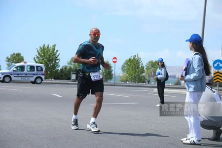 Heydər Əliyev Fondunun təşəbbüsü ilə keçirilən “Bakı Marafonu 2024” start götürüb