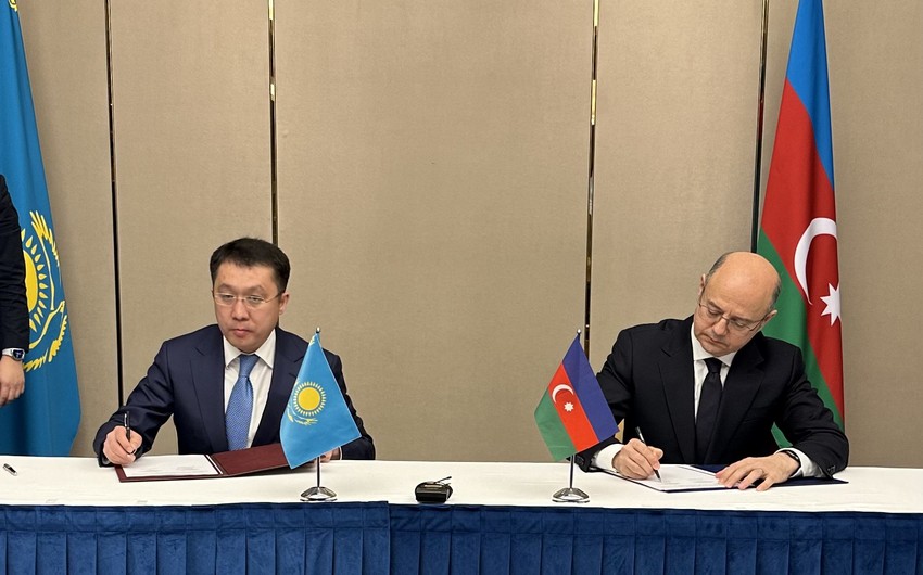 Azerbaijan, Kazakhstan determined to expand multidirectional relations - Parviz Shahbazov