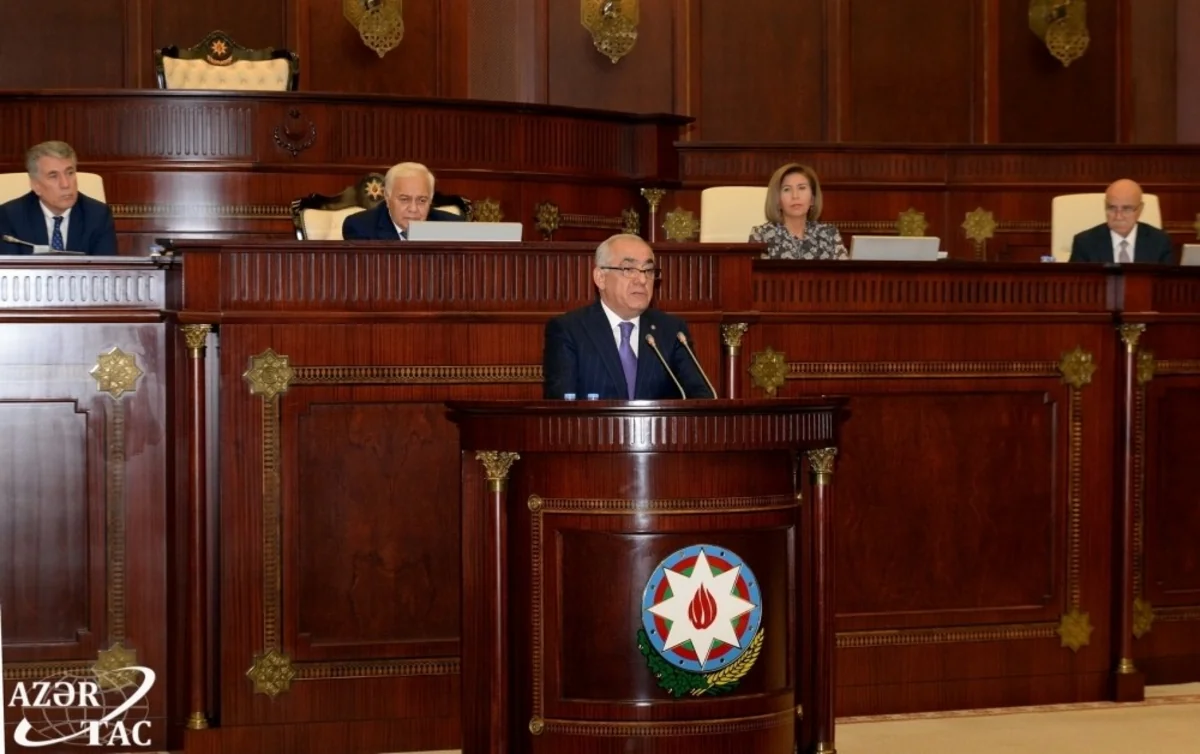 Əli Əsədov: Bu gün Prezident İlham Əliyevin rəhbərliyi ilə Azərbaycan iqtisadiyyatı titanik inkişaf yolu keçib