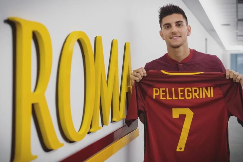 “Roma” klubu yeni transferini “FİFA 2017” kompüter oyunu vasitəsi ilə təqdim edib - VİDEO