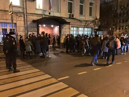 Rusiyada Günəşli yatağında həlak olan neftçilərin xatirəsi yad edilib