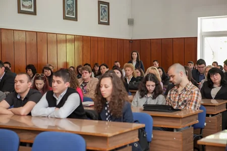 Sofiya Universitetində “Heydər Əliyevin kəlamları” kitabının təqdimatı keçirilib