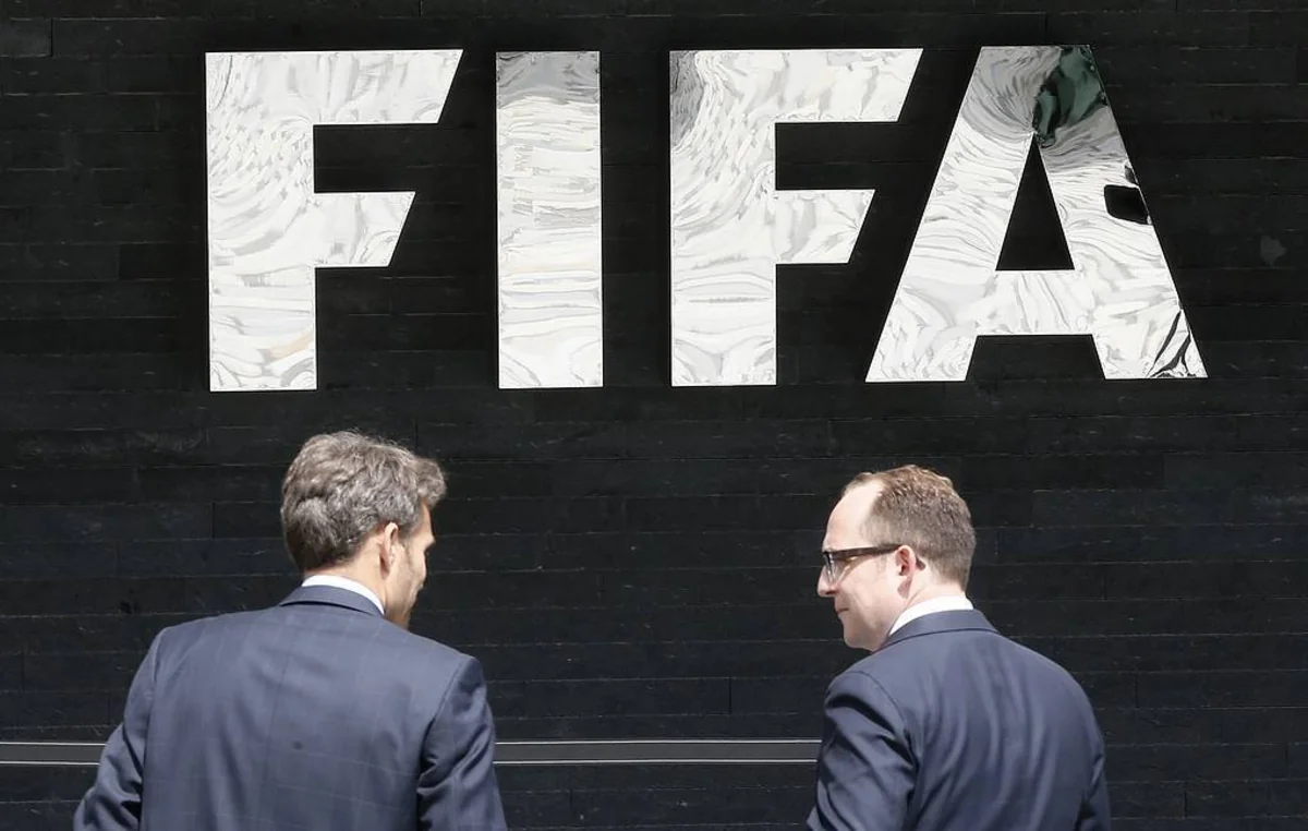 FIFA rüşvət iddiası ilə bağlı araşdırmalara başladı