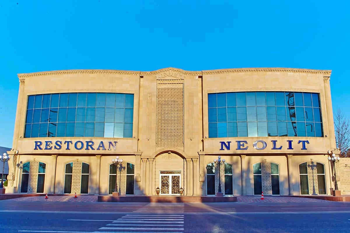 Bakıda məşhur şadlıq sarayı cərimələndi