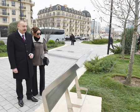 Prezident İlham Əliyev Bakı Ağ Şəhərdə görülən işlərlə tanış olub - YENİLƏNİB