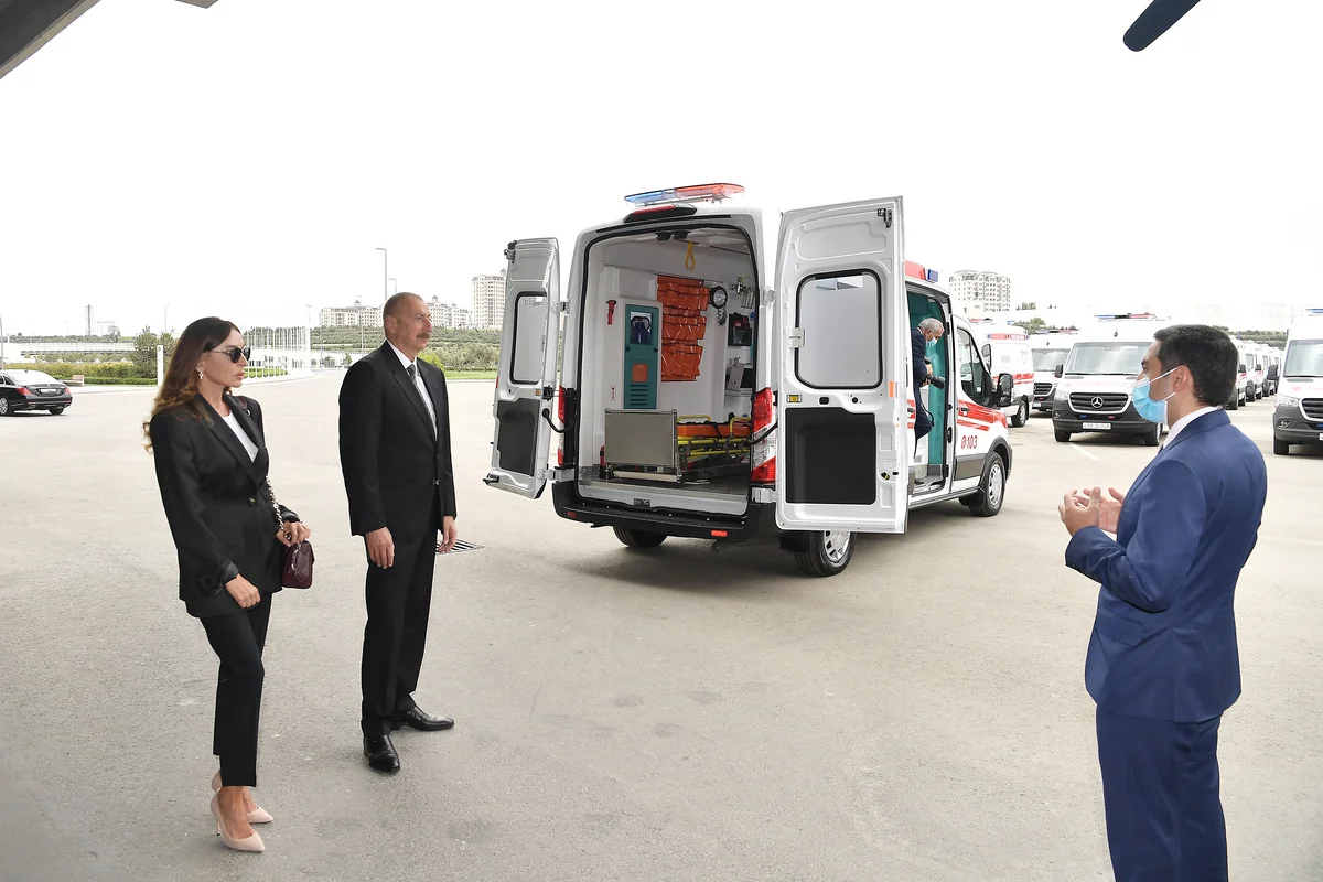 Ilham Aliyev and Mehriban Aliyeva view new ambulances