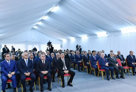 Президент Ильхам Алиев принял участие в церемонии закладки фундамента Мингячевирского промышленного парка